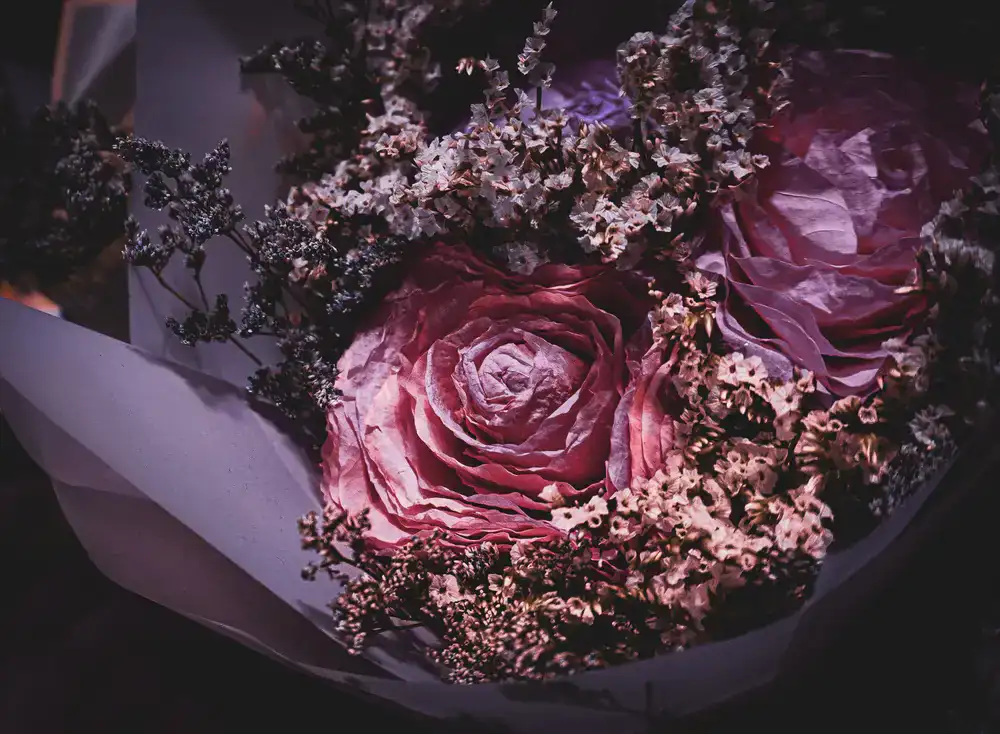 Large elegant bouquet with dusty rose tones