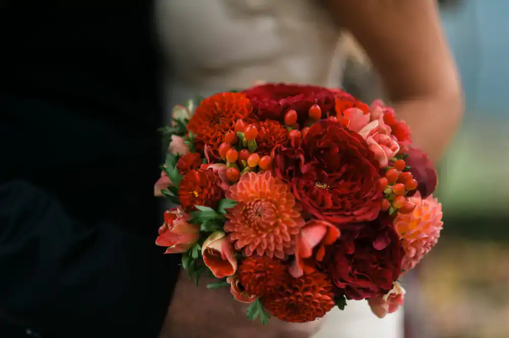 Close up detail of a wild, romantic bridal bouquet