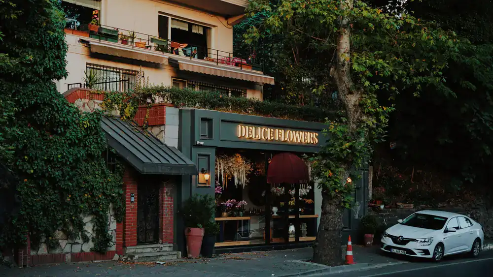 The entrance of the Fiorella Flowers botanical shop